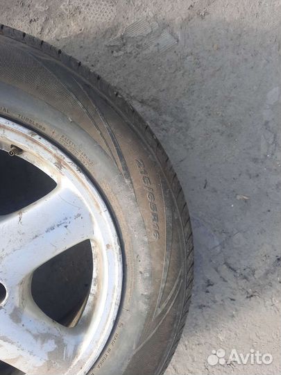 Accelera 651 215/65 R16