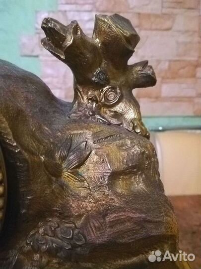 Часы каминные с подсвечниками