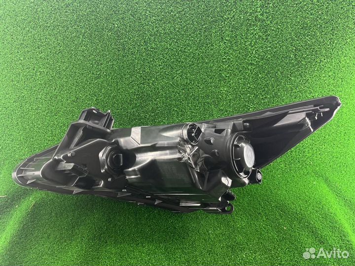 Фара правая hyundai solaris 14-17