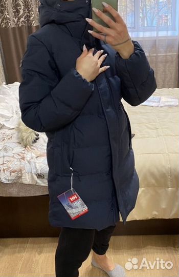 Пуховик зимний женский Helly Hansen