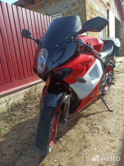 GT250R