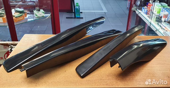 Заглушка рейлинга Lexus RX350 II 03-09