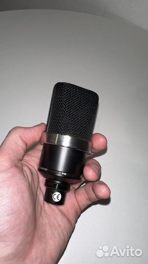 Студийный микрофон neumann tlm102 Black