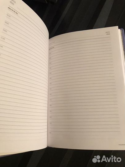 Ежедневники, блокноты новые