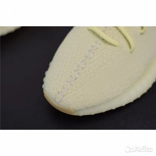 Yeezy 350 V2 yeshaya reflective