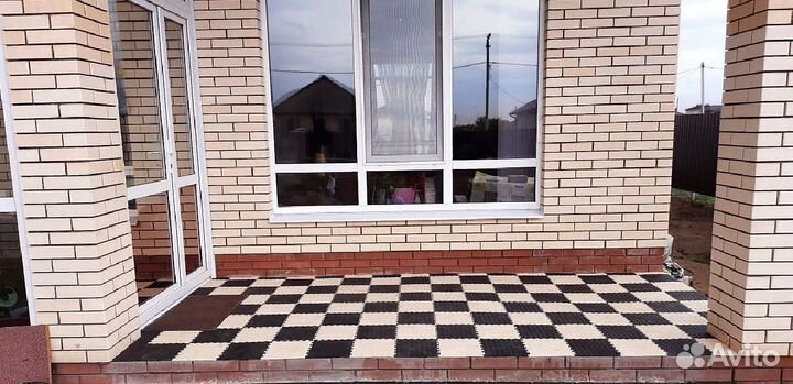 Модульное напольное покрытие