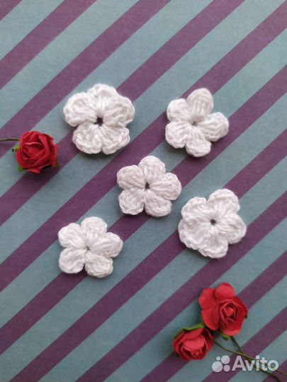 Вязанные цветы