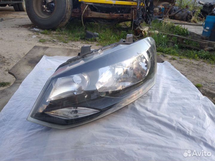 Фара volkswagen polo