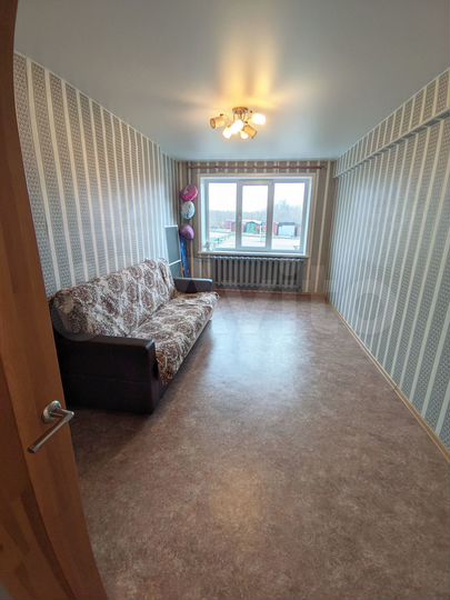 2-к. квартира, 47 м², 1/9 эт.