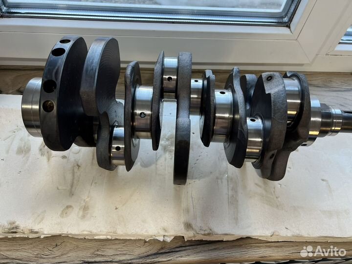 Коленвал j37a1