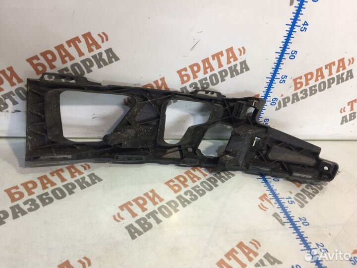 Форд Мондео Кронштейн бампера переднего