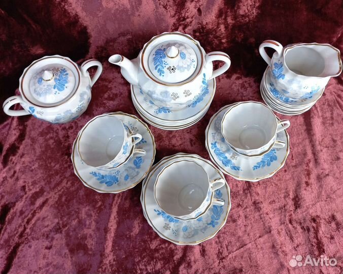 Красивый Чайный сервиз вербилки