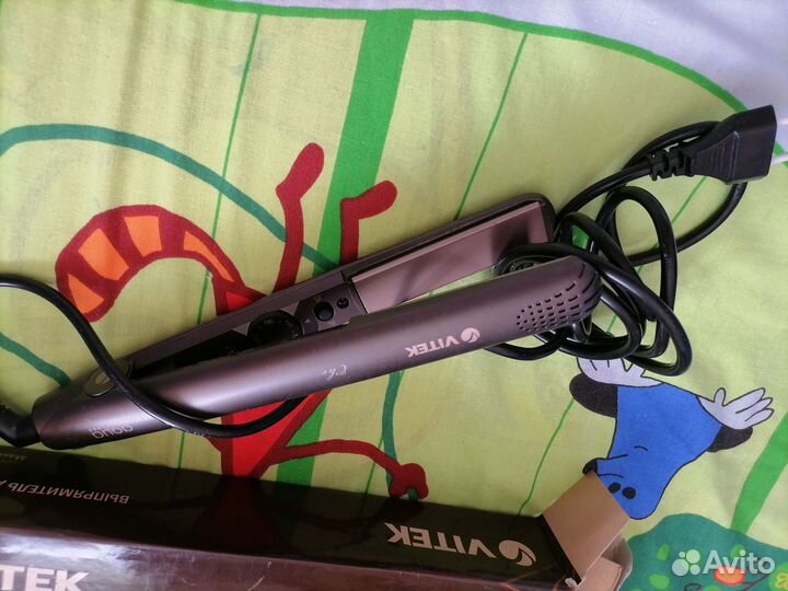 Выпрямитель для волос vitek