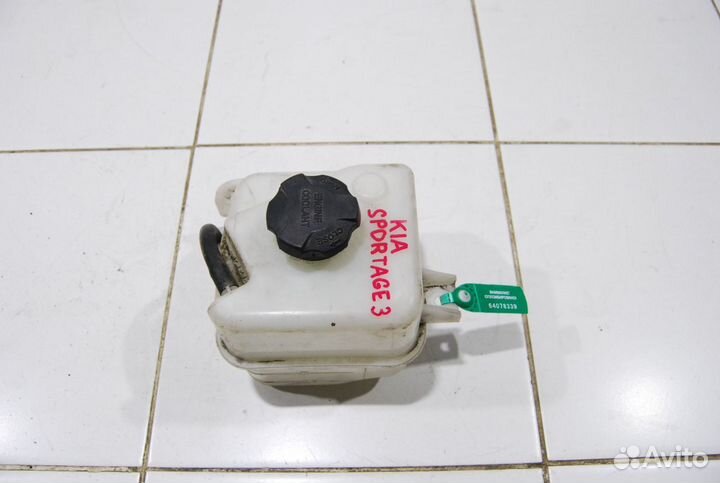 Бачок расширительный Kia Sportage 3 1.7 diesel