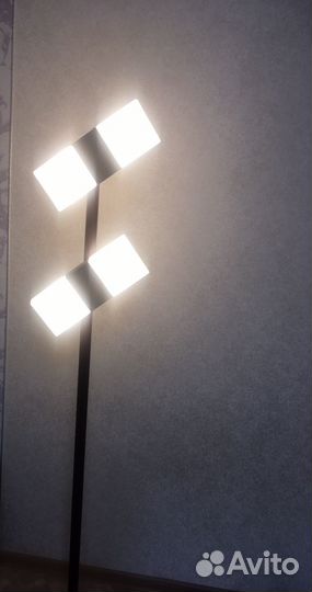 Торшер напольный