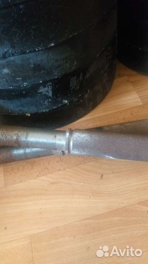 2 гантели по 32кг, всего 64