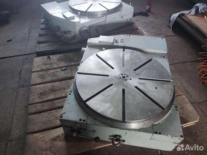 Стол поворотный 7400-0226