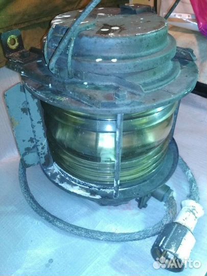 Морской фонарь, корабельный фонарь. Латунь