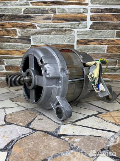 Двигатель стиральной машины Ardo 20584.520