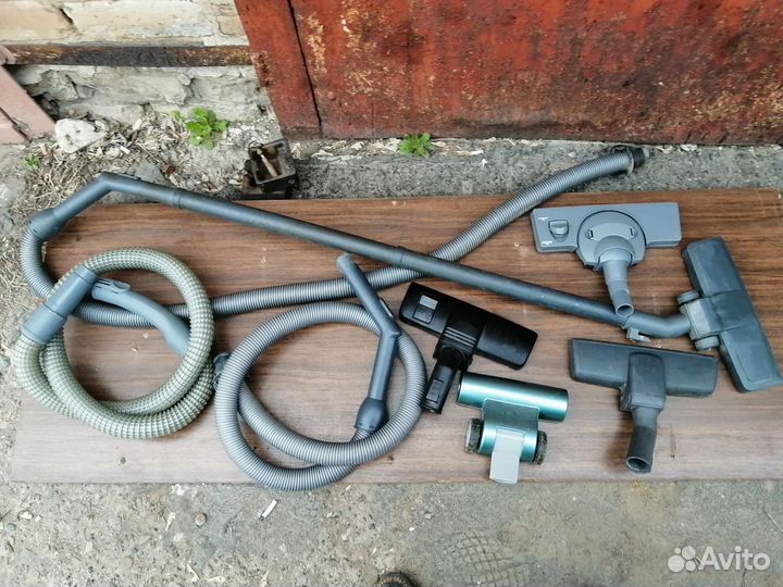 Шланг щётки для пылесоса