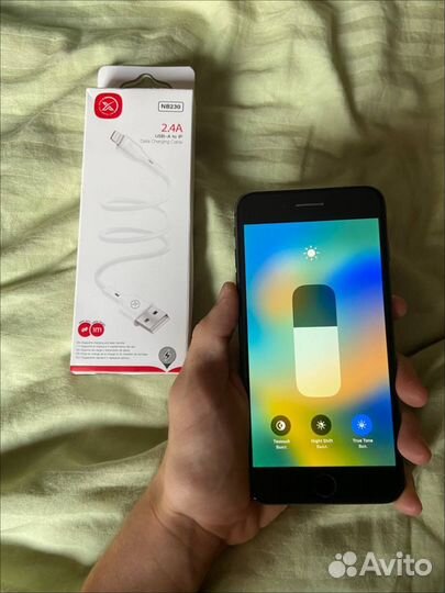 iPhone 8 Plus, 64 ГБ