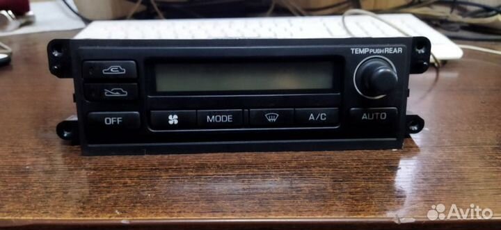 Блок управления климат-контролем Nissan Safari