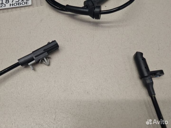 Датчик ABS задний Nissan Qashqai J11E 2014