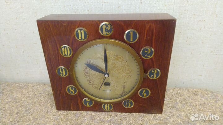 Часы настольные СССР