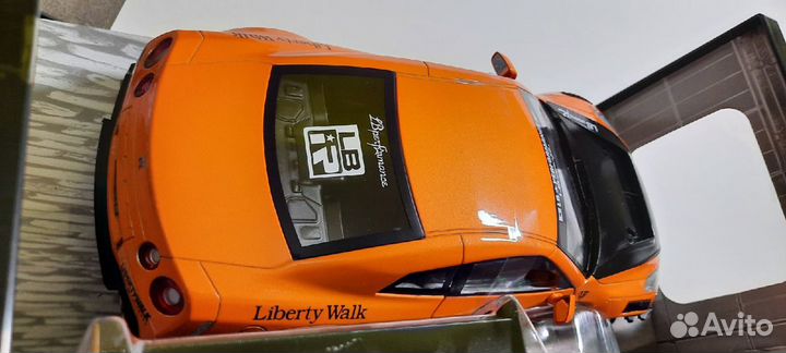 LB Works Nissan GT-R (R35) 1:18 Solido