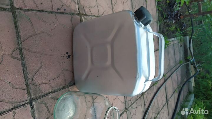 Канистра для бензина 10 литров