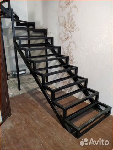 Металлические лестницы услуги