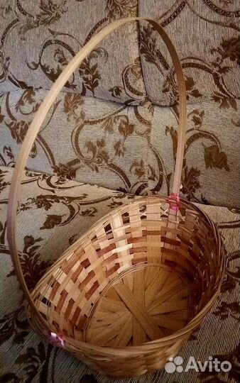 Корзина плетеная соломенная