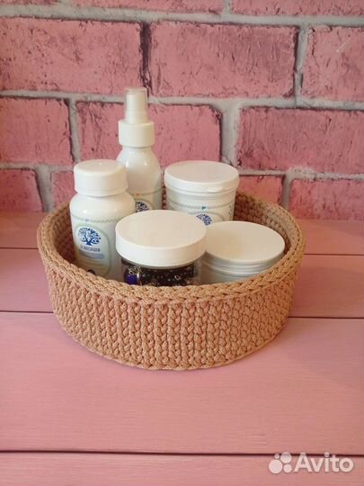 Вязаные интерьерные корзинки