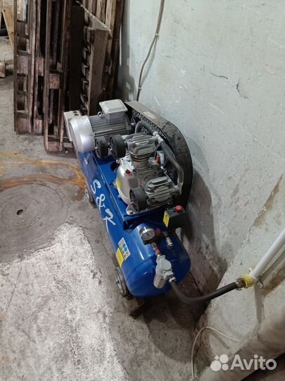 Компрессор воздушный 380 3кв 610л/м 100 литров S&K