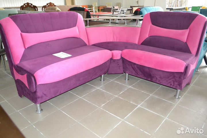 Угол кухонный новый