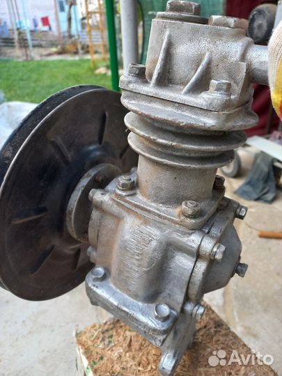 Компрессор на газ 66