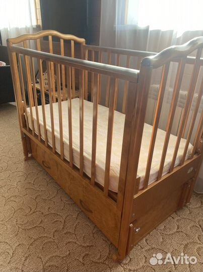 Детская кроватка красная звезда 120*60