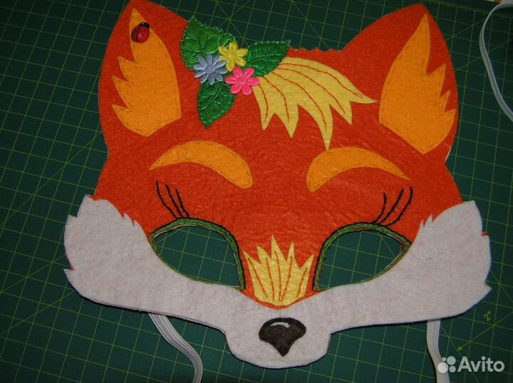 Маска карнавальная новогодняя