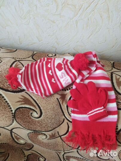 Комплект шапка и шарф для девочки