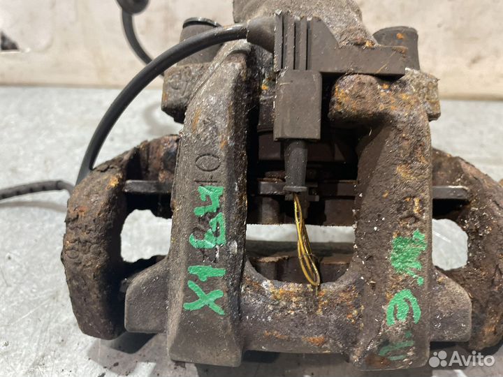 Суппорт задний Mercedes-Benz W164