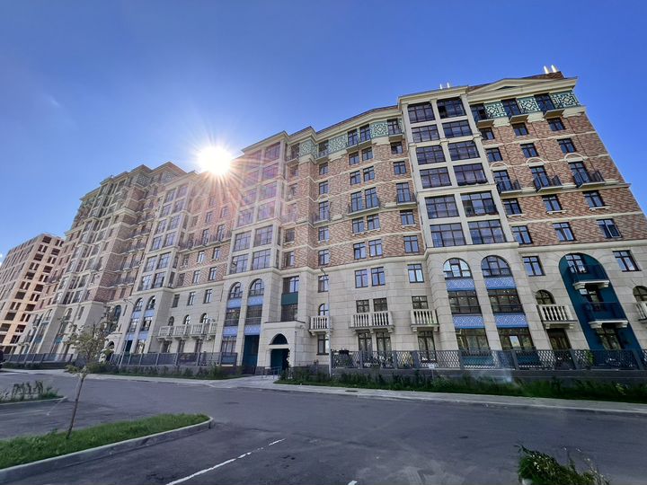 2-к. квартира, 53,8 м², 8/12 эт.