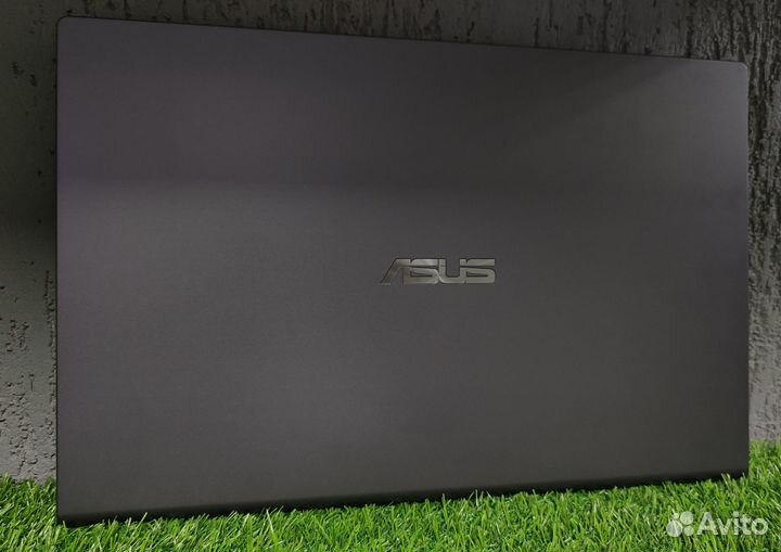 Игровой ноутбук Asus i3+GF 940MX 2Gb гарантия 1 г