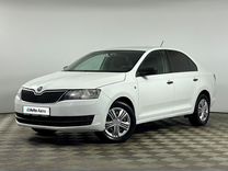 Skoda Rapid 1.6 AT, 2016, 278 000 км, с пробегом, цена 745 000 руб.