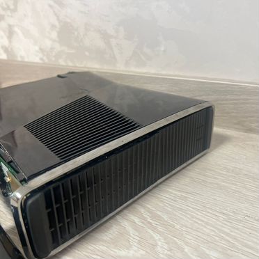 Xbox 360 slim