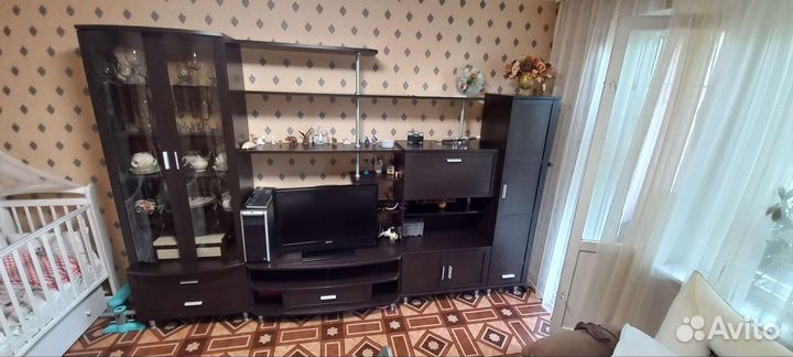 Стенка в гостиную