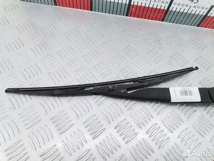 Поводок стеклоочистителя заднего для Volvo V70 2