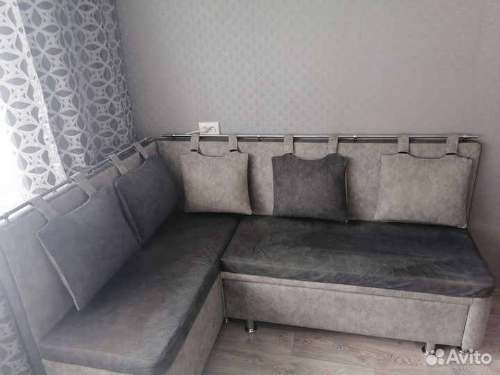 Кухонный уголок со спальным местом бу