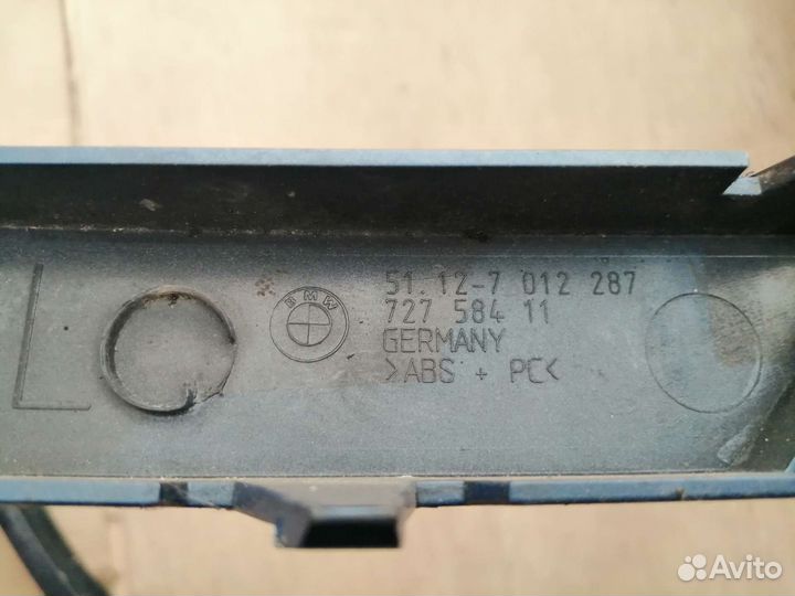 Планка под фонарь BMW E65 дорестайлинг