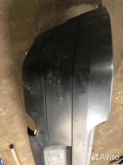 Задний бампер с дефектом на renault logan 1 2008г