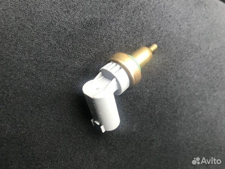 Датчик температуры ож Mercedes, новый оригинал